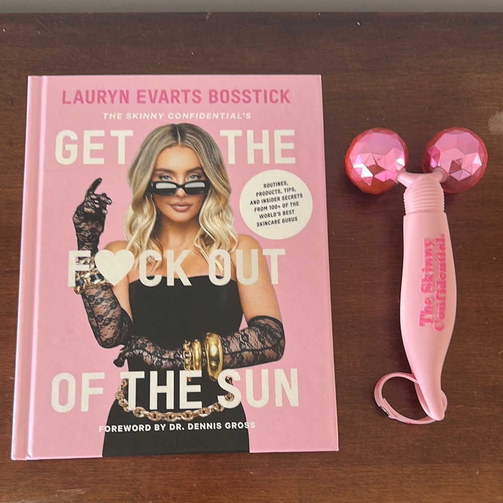 The Skinny Confidential book and pink balls roller
